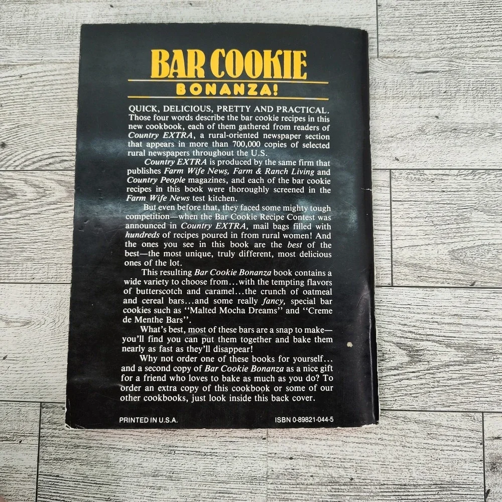Bar Cookie Bonanza Cookbook Booklet 1982 Recipes Bake Sale Nostalgia Retro Charm